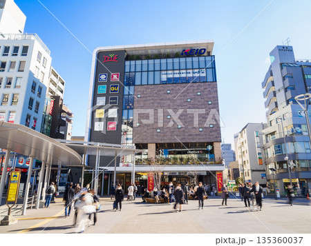 東京　調布駅前 135360037