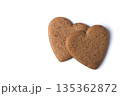 Heart-shaped gingerbread cookies 135362872