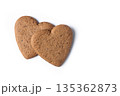 Heart-shaped gingerbread cookies 135362873
