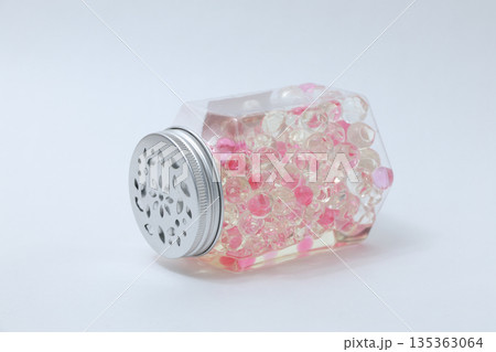 消臭剤, 消臭, 生活雑貨, 生活用品, 日常品, 生活, 日用品, ライフスタイル, 掃除, 匂い 135363064