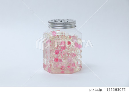 消臭剤, 消臭, 生活雑貨, 生活用品, 日常品, 生活, 日用品, ライフスタイル, 掃除, 匂い 消臭剤, 消臭, 生活雑貨, 生活用品, 日常品, 生活, 日用品, ライフスタイル, 掃除, 匂い 135363075