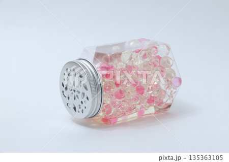 消臭剤, 消臭, 生活雑貨, 生活用品, 日常品, 生活, 日用品, ライフスタイル, 掃除, 匂い 消臭剤, 消臭, 生活雑貨, 生活用品, 日常品, 生活, 日用品, ライフスタイル, 掃除, 匂い 135363105