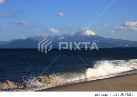 冬の美保湾 冬の美保湾 135367623