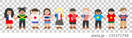 国際色豊かな国旗風の服を着た子供たちが手を繋いでいるイラスト 135371748