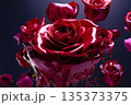 赤い薔薇の花 ミステリアスな溶けるバラ 赤い薔薇の花 ミステリアスな溶けるバラ 135373375