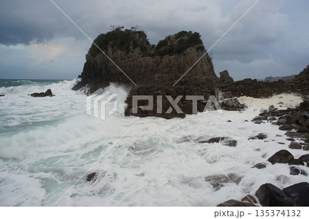 冬の日本海 135374132