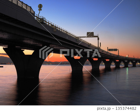 東京湾アクアライン TOKYO WAN AQUA-LINE EXPWY 135374482