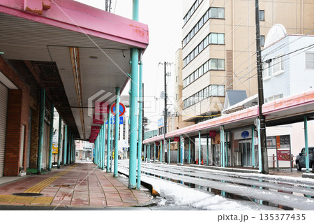 鳥取市街地の商店街_02 鳥取市街地の商店街_02 135377435