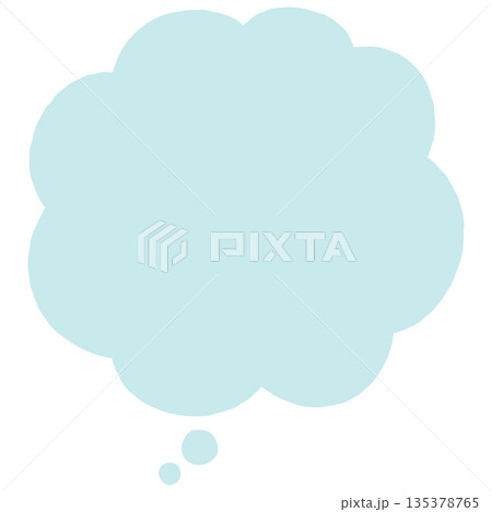 手書きのシンプルな下向きのもくもくの吹き出し（水色、枠線無し） 135378765