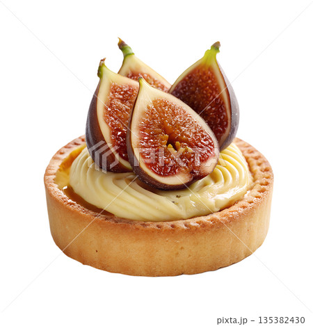 Fig tart with creamy filling and fresh fig slices on top, isolated. Perfect for autumn recipes, bakery displays, and gourmet desserts 135382430