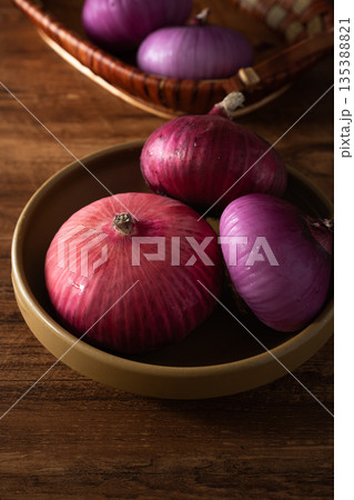 onion 135388821