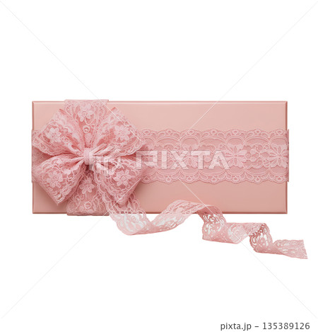 淡いピンクのレースリボン付きエレガントなギフトボックス装飾素材 135389126