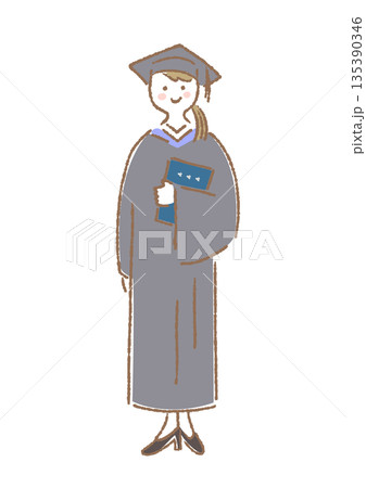アカデミックガウンを着て立つ女性のイラスト 135390346
