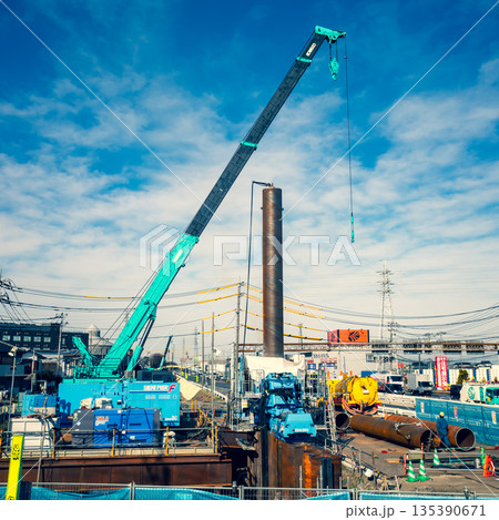 橋の架け替え工事 新河岸川 川越市 2025.12　1:1 暖色寒色強調 135390671