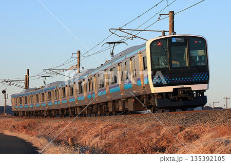 【JR東日本】朝のE131系800番台（仙石線：陸前小野〜野蒜） 135392105