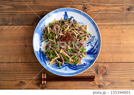 青椒牛肉絲 青椒牛肉絲 135394001