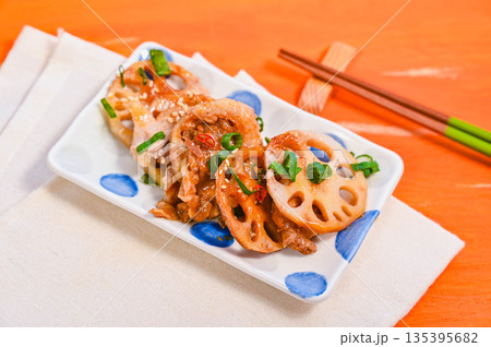 蓮根の豚肉挟み味噌味 135395682