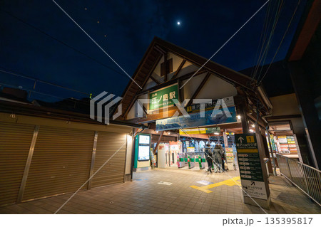 江の島駅改札口 藤沢方面 江の島駅改札口 藤沢方面 135395817