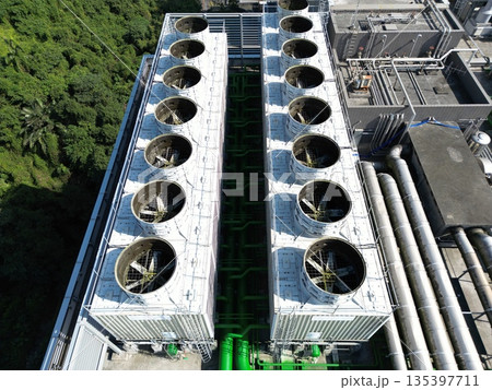 データセンター 135397711