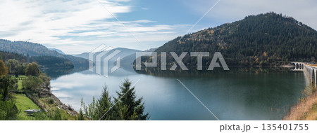 Peaceful Autumn Landscape Of Lake Izvorul Muntelui In Romanian Mountains 135401755