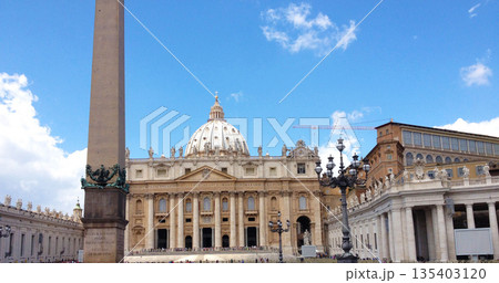 イタリア　バチカン市国　ローマ 135403120