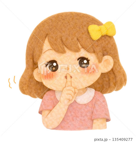 【人物】フェルト風の静かにのポーズをする女の子のイラスト 135409277