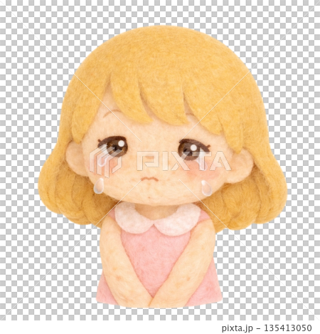 【人物】フェルト風の泣いてる金髪の女の子のイラスト 135413050