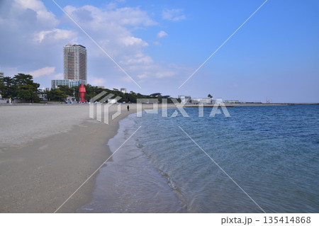 神戸・須磨海岸と旧和田岬灯台 神戸・須磨海岸と旧和田岬灯台 135414868