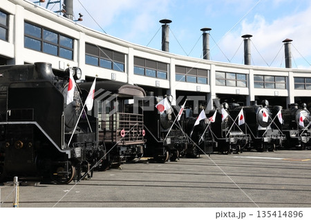 京都梅小路の蒸気機関車 京都梅小路の蒸気機関車 135414896