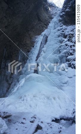 醤油樽の滝氷爆 135415009