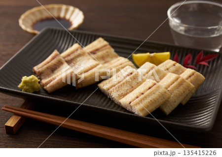 うなぎの白焼き イメージ うなぎの白焼き イメージ 135415226