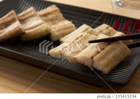 うなぎの白焼き イメージ うなぎの白焼き イメージ 135415234