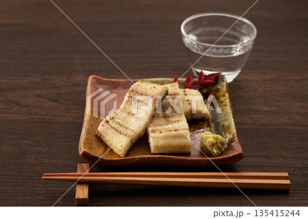 うなぎの白焼き イメージ うなぎの白焼き イメージ 135415244