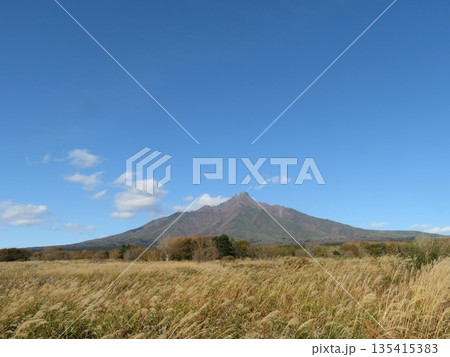 利尻山　利尻町　北海道 135415383