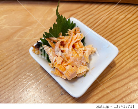 銀鮭の三五八漬け焼き 米麹と塩で漬けた鮭の焼き魚 銀鮭の三五八漬け焼き 米麹と塩で漬けた鮭の焼き魚 135415711