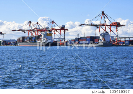 大阪港_17 135416597