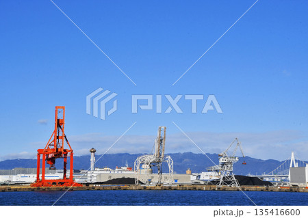 大阪港_21 135416600