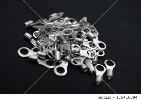 丸形の圧着端子 丸形の圧着端子 135416684