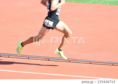 陸上競技 135426714