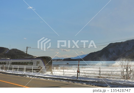 雪 電車 木崎湖 雪 電車 木崎湖 135428747