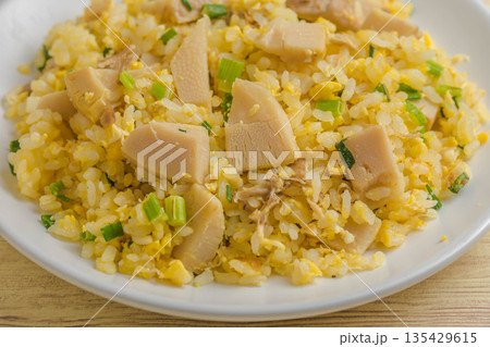 たけのこ炒飯 135429615