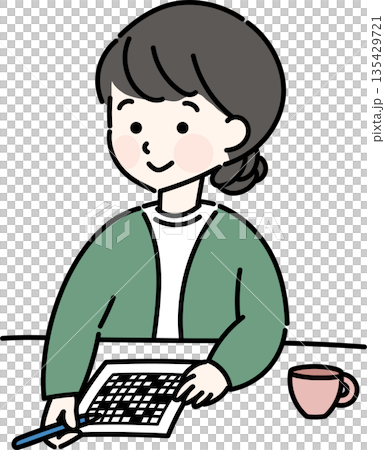クロスワードをする女性 クロスワードをする女性 135429721