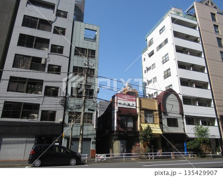 東上野三丁目付近 135429907