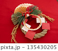 お正月のしめ飾り 135430205