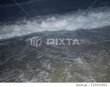 夜の海 135431951