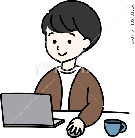 リモートワークをする男性 135432916