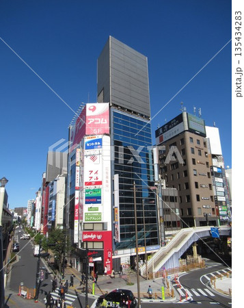 上野駅前付近 135434283