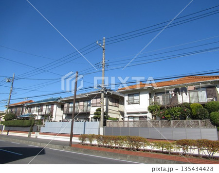 馬堀海岸駅近くの住宅街 馬堀海岸駅近くの住宅街 135434428