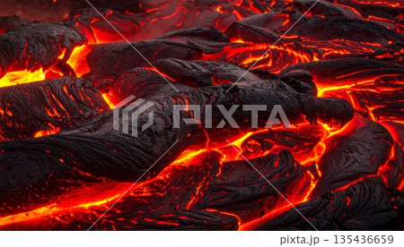 マグマ、流れる溶岩 135436659