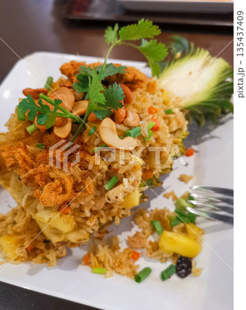 Fried rice 135437409